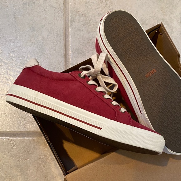 Taos Footwear Red Z Soul Platform Sneakers Never Worn! NWOT - Picture 6 of 7